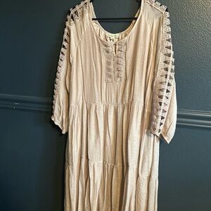 Chic Beige Lace-Accent Midi Dress